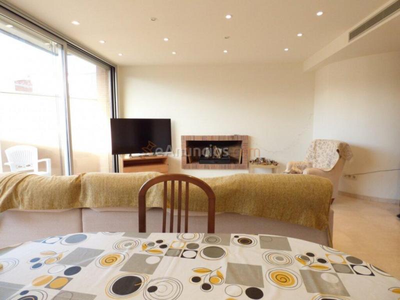 IMPRESIONANTE CASA CON ASCENSOR EN MANRESA IDEAL PARA FAMILIAS NUMEROSAS EN VENTA