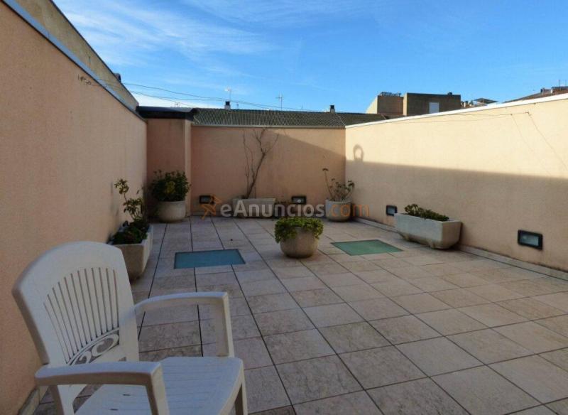 IMPRESIONANTE CASA CON ASCENSOR EN MANRESA IDEAL PARA FAMILIAS NUMEROSAS EN VENTA