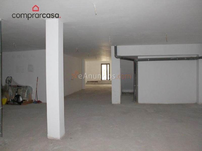 LOCAL COMERCIAL EN ALFRED PERENYA