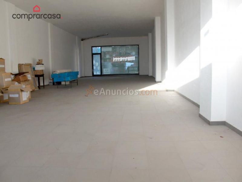 LOCAL COMERCIAL EN EL PARC DE L'AIGUA