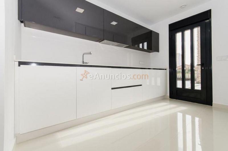 Casa-Chalet en Venta en Manga Del Mar Menor, La Murcia