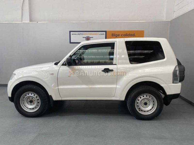 Mitsubishi Montero 3.2 DiD 160cv intense 
