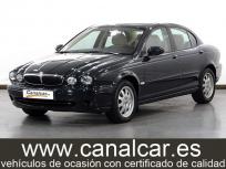 Jaguar X Type 2.5 v6 Classic 