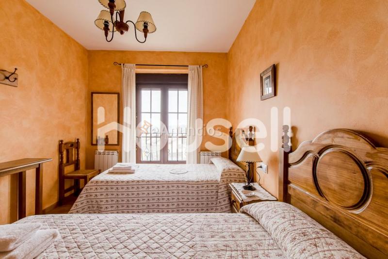 Dúplex en venta de 109.91m en Calle del Bonal, 05635 Navarredonda de Gredos (Avila)