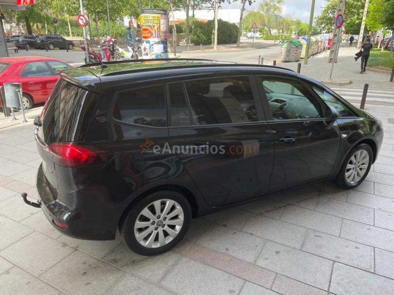 Opel Zafira Tourer    2.0 TD 