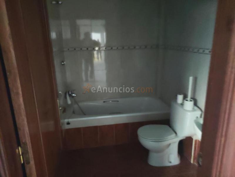 Local en alquiler en Toledo de 115 m2