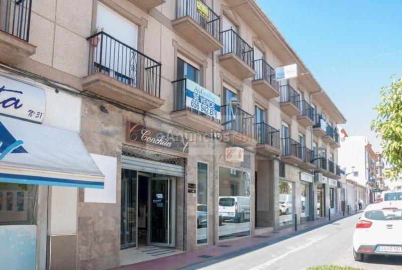 PISO MUY LUMINOSO CON TERRAZA DE 55 M2