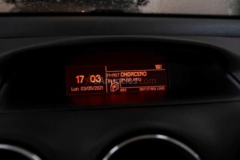 Peugeot 308 1.6 GASOLINA 120CV 