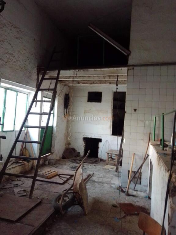 Molino antiguo semi-reformado en Saleres