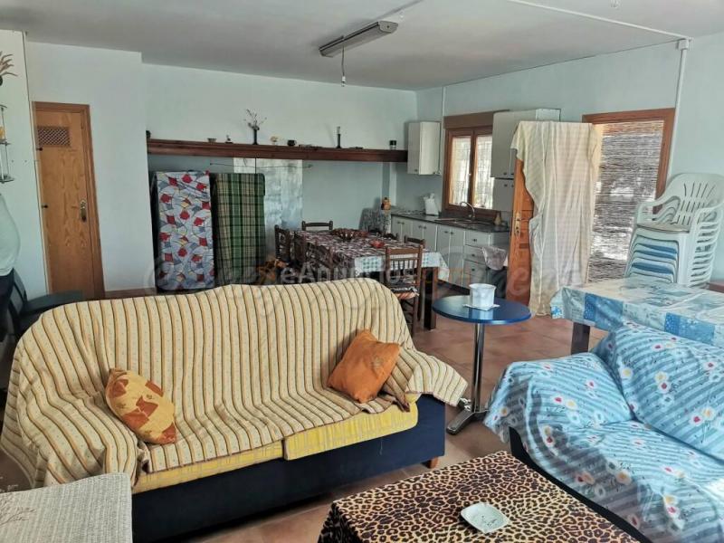 Casa de campo-Masía en Venta en Yecla Murcia