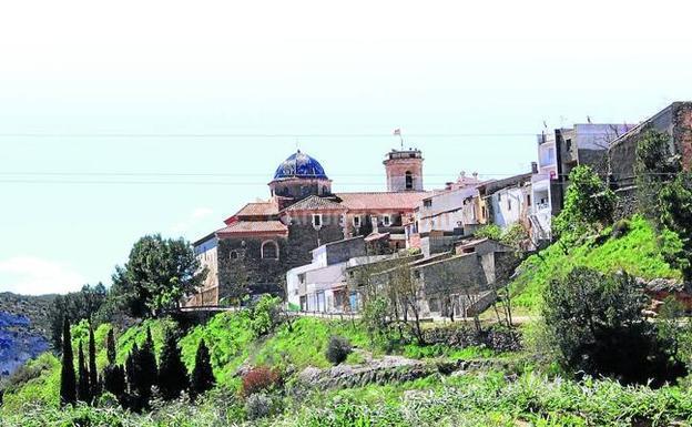 Maset:Chalet  125.000.-€  Agua y Piscina