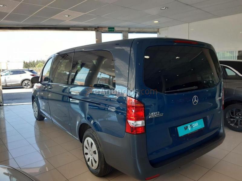 Mercedes Vito  111 CDI Tourer  Larga Base