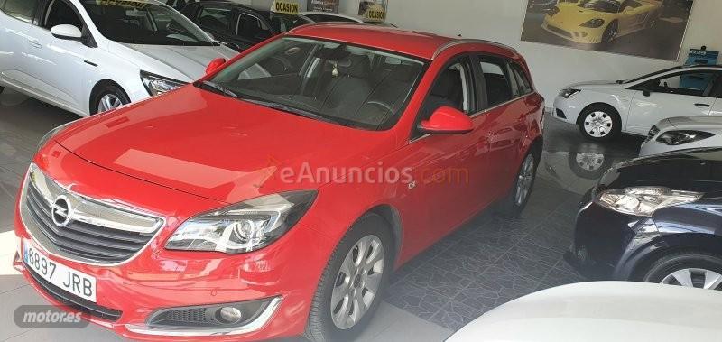 Opel Insignia 1.6 CDTI 120CV de 2016 con 140.000 Km por 8.500 EUR. en Caceres