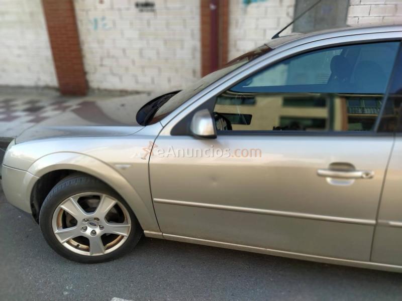 VENDO Ford Mondeo 2.0 TDCi Futura (5p) 115 cv