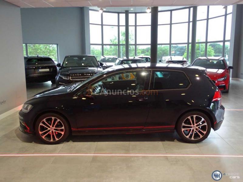 Volkswagen Golf R-LINE 2.0TDI 150CV DSG 