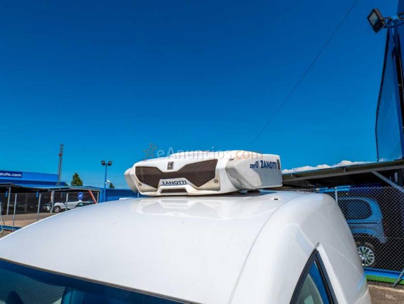 Volkswagen Caddy Frío 1.6TDi 75cv 