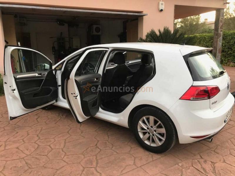 Volkswagen Golf 1.6 BLUEMOTION 