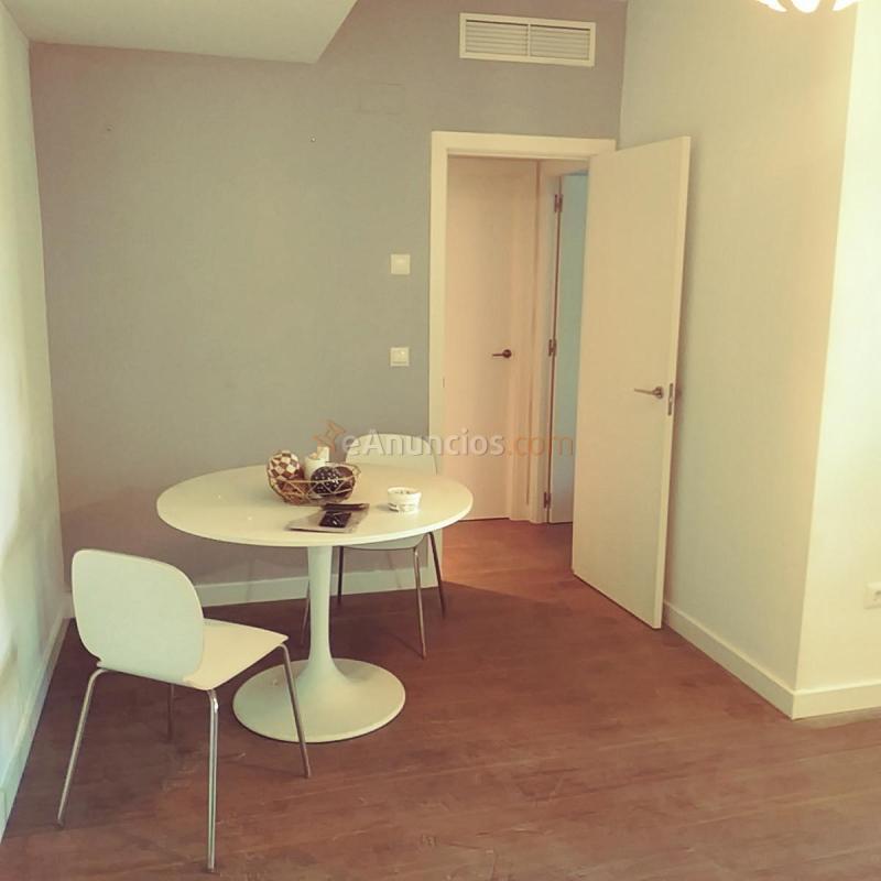 montaje de suelos de maderas laminados