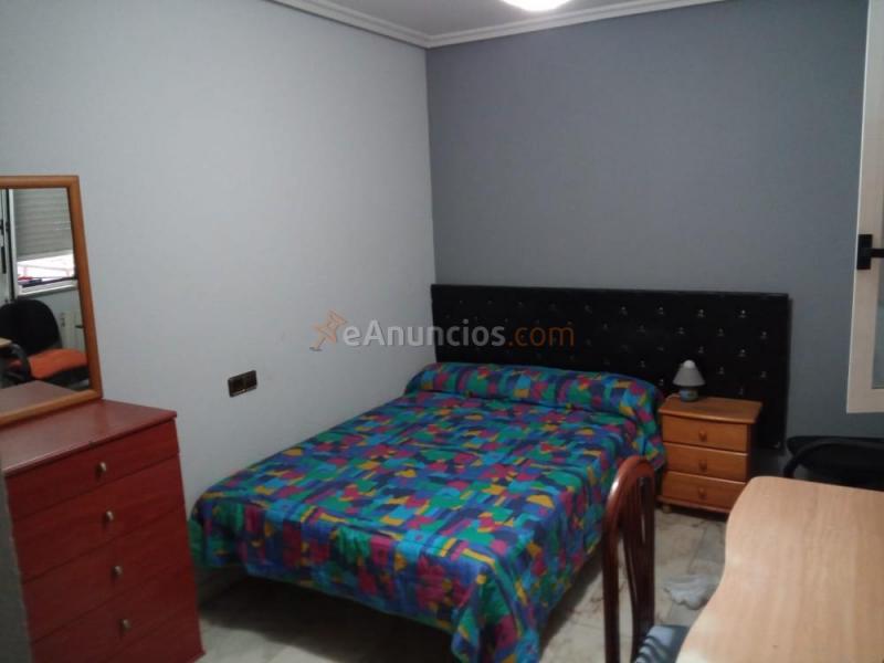 Se alquilan 2 habitaciones