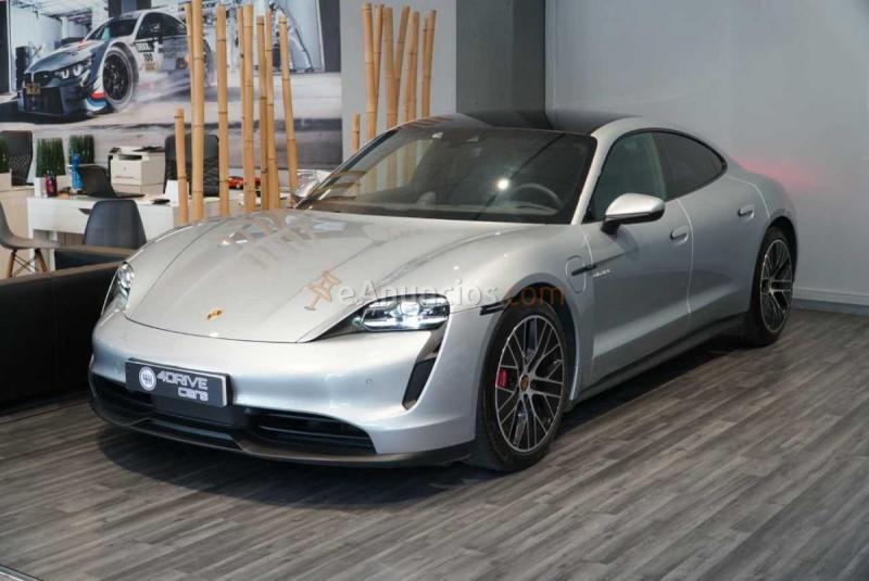 Porsche Taycan 4S PERFORMANCE PLUS