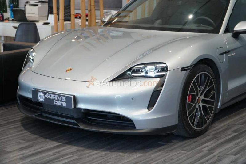 Porsche Taycan 4S PERFORMANCE PLUS