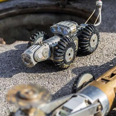 Desatoros y fontanería