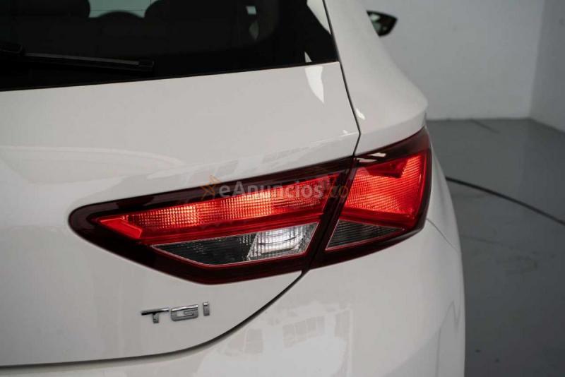 Seat Leon REFERENCE 1.4 TGI GNC 110CV 