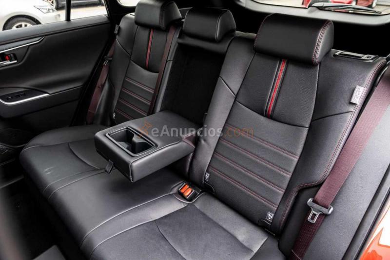 Toyota Rav4 PLUG-IN STYLE PLUS 