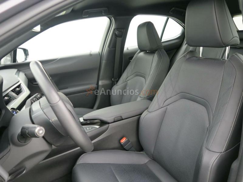 Lexus UX  2.0 250h  Navigation Executive