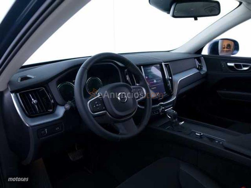 Volvo XC 60 XC60 T5 Momentum Automatico de 2020 con 10 Km por 44.900 EUR. en Zaragoza