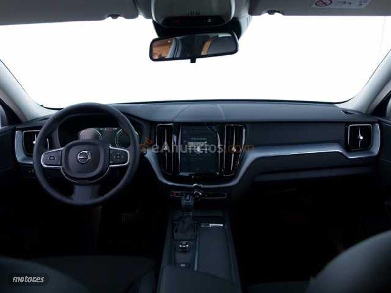 Volvo XC 60 XC60 T5 Momentum Automatico de 2020 con 10 Km por 44.900 EUR. en Zaragoza