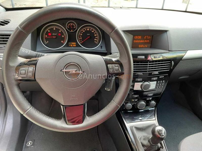 Opel Astra GTC 111 Aniversario 