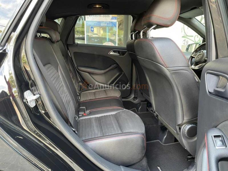 Mercedes Clase B 200d AMG Line Automático 