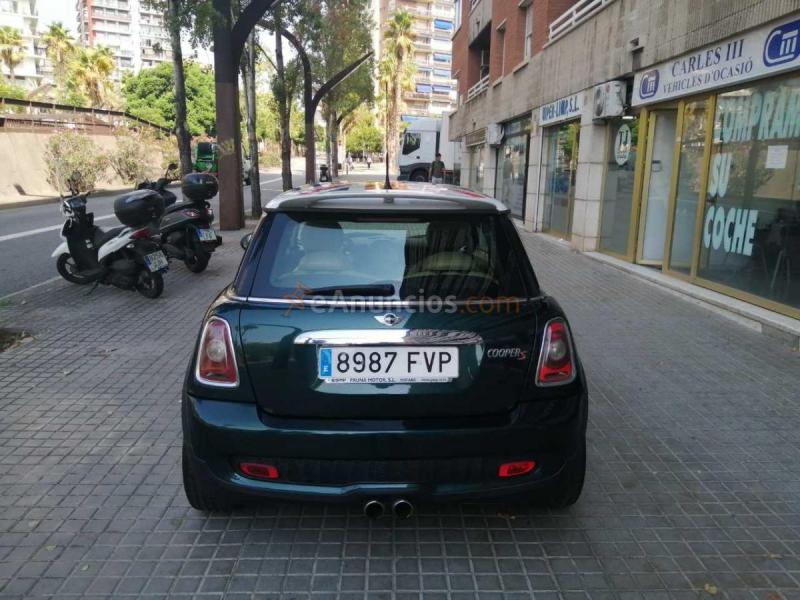 MINI Cooper S -- 