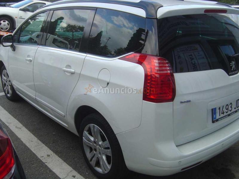 Peugeot 5008 1.6 B HDI  ALLURE 