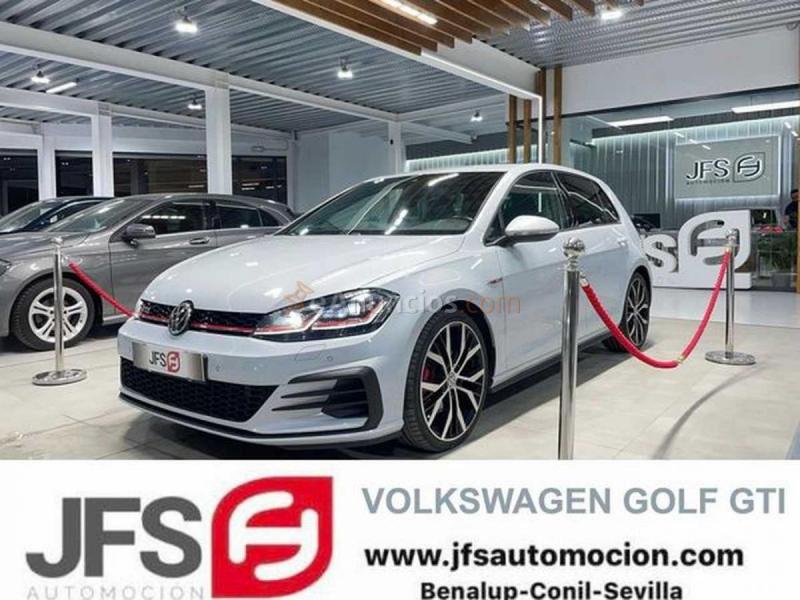 Volkswagen Golf GTI 