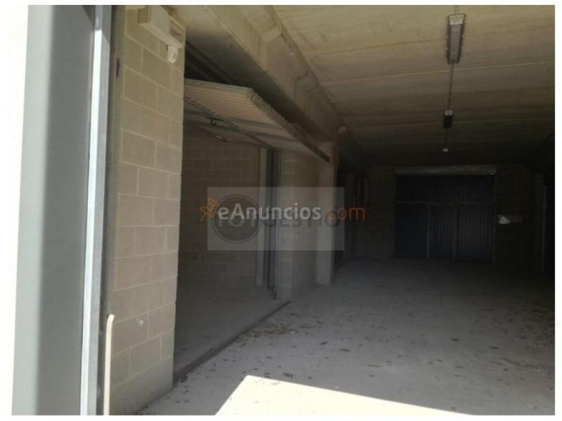 Nave industrial en Alquiler en Santa Coloma De Farners Girona Ref: LLOGNAU-9045 STA COLOMA