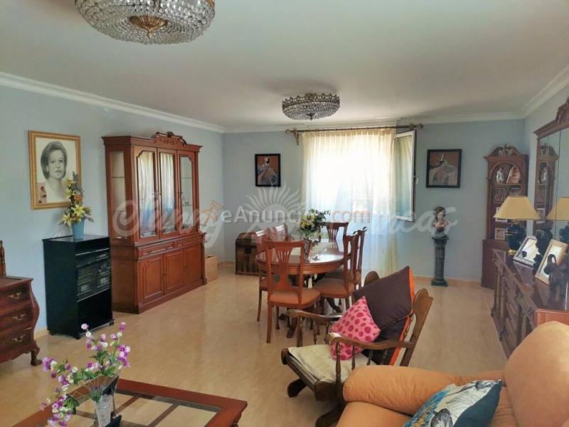 Casa-Chalet en Venta en Biar Alicante