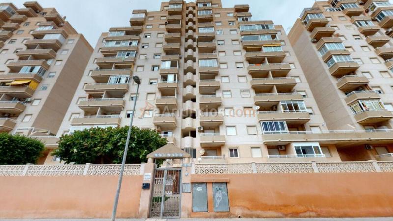 Apartamento en Venta en Torrevieja Alicante