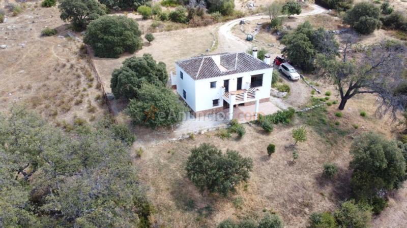 Casa de campo-Masía en Venta en Algatocin Málaga