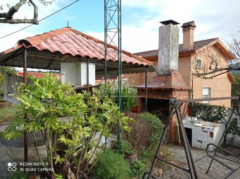 Casa-Chalet en Venta en Ponteareas Pontevedra