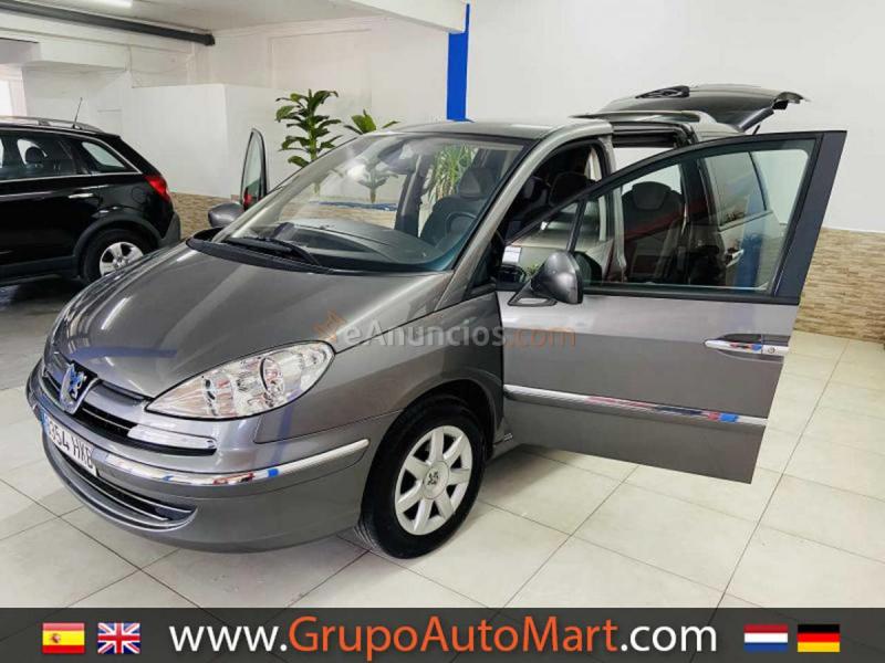 Peugeot 807 2.0 HDi FAP Premium 