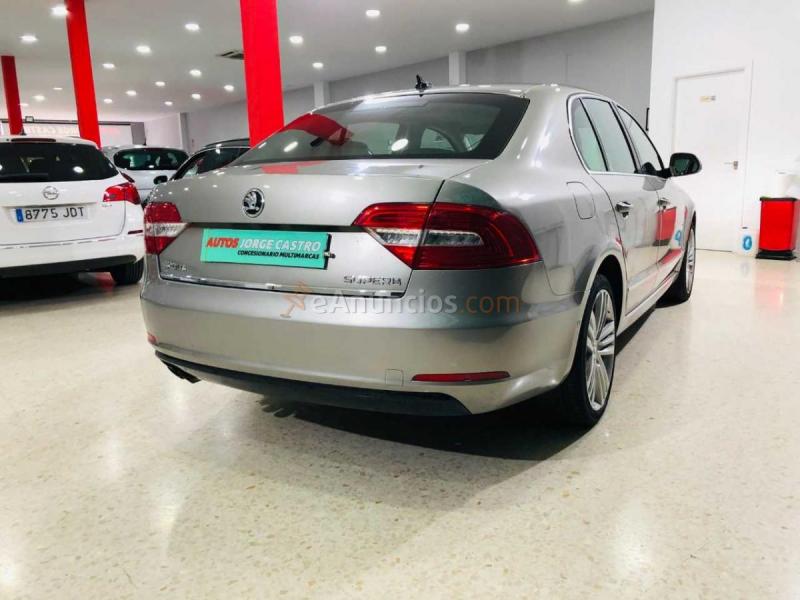 Skoda Superb 2.0 TDI DSG ELEGANCE 