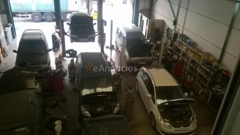 Venta de nave industrial equipada para taller