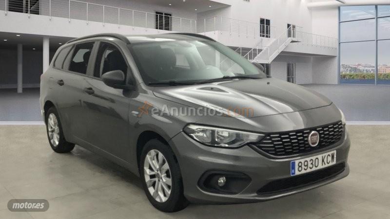 Fiat Tipo SW 1.6 MULTIJET II EASY de 2017 con 128.619 Km por 11.000 EUR. en Madrid