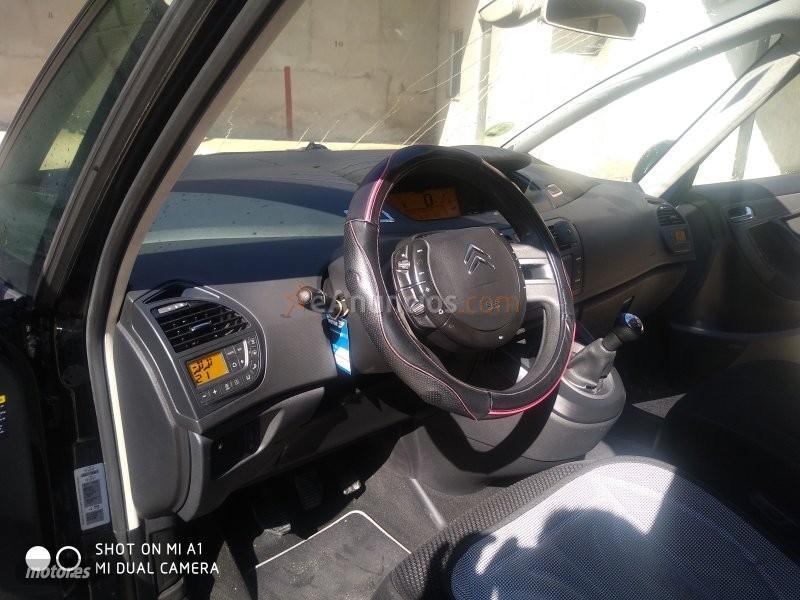 Citroen C4 Grand Picasso SX 2 de 2008 con 165.000 Km por 5.300 EUR. en Valladolid