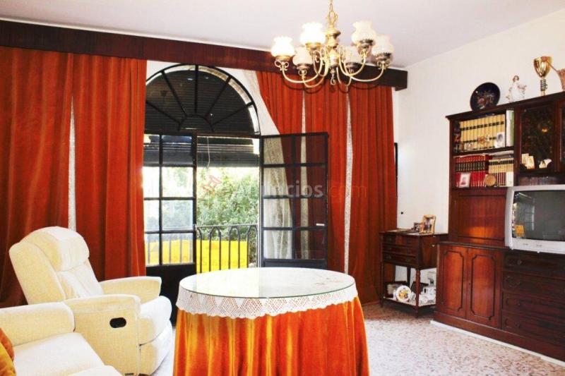 Casa-Chalet en Venta en Carmona Sevilla