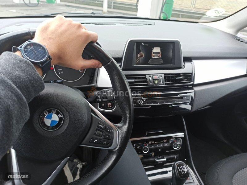 BMW Serie 2 Active Tourer 216d de 2015 con 150 Km por 15.000 EUR. en Madrid