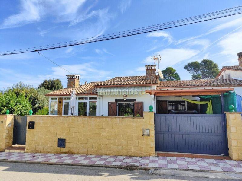 Casa-Chalet en Venta en Escala, L Girona