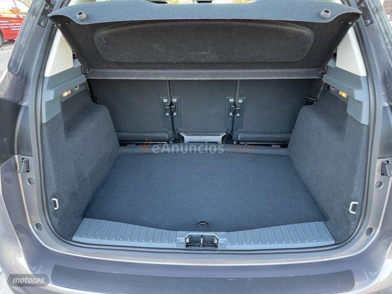 Ford C-Max 1.6 tdci Trend de 2014 con 95.500 Km por 9.500 EUR. en Madrid